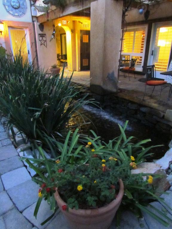 Milo'S Inn At Boulder Boulder City Eksteriør bilde